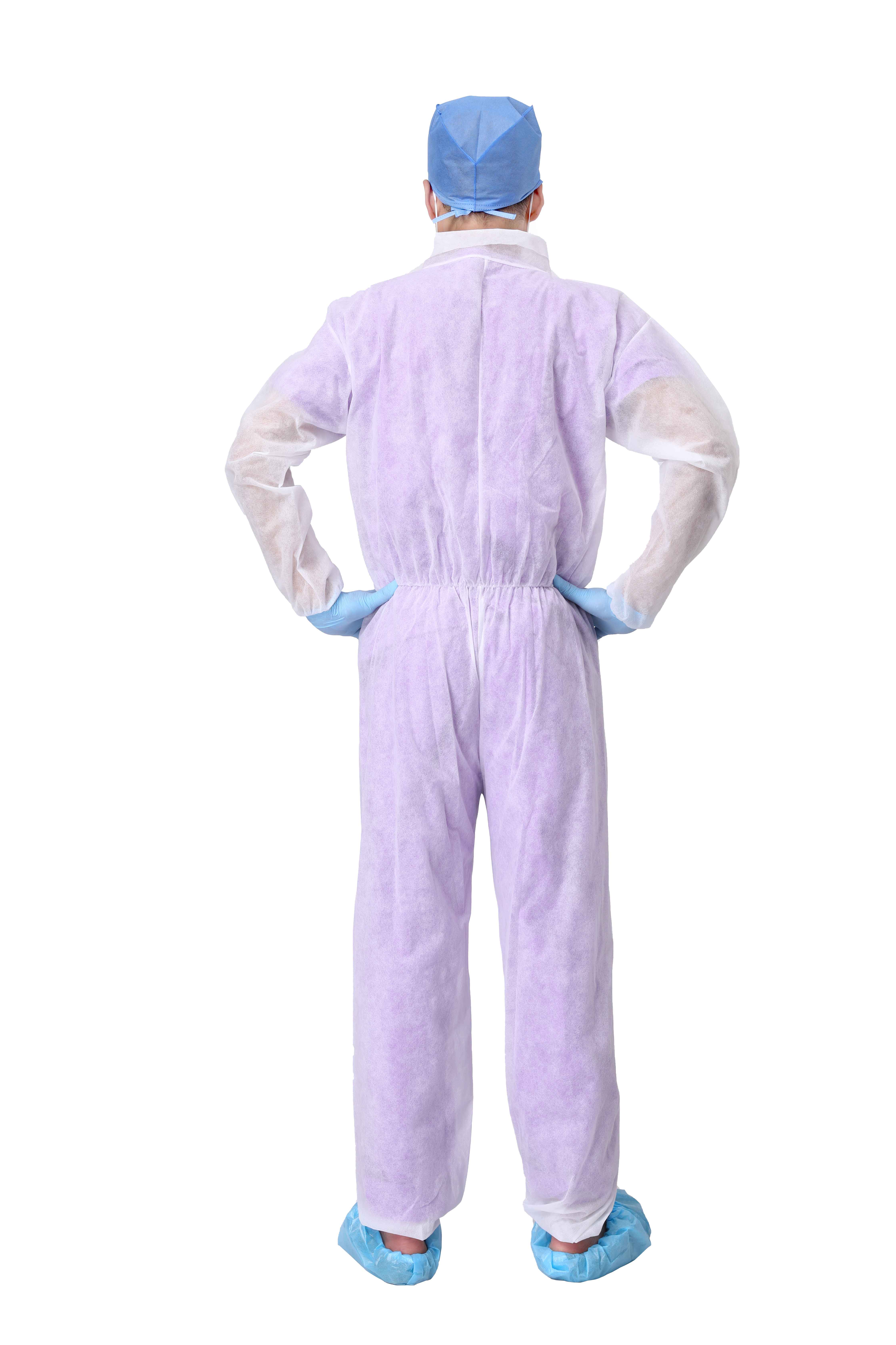 Disposable SPP Isolation Polypropylene Hooded Coverall with Zip Tie in Hand 