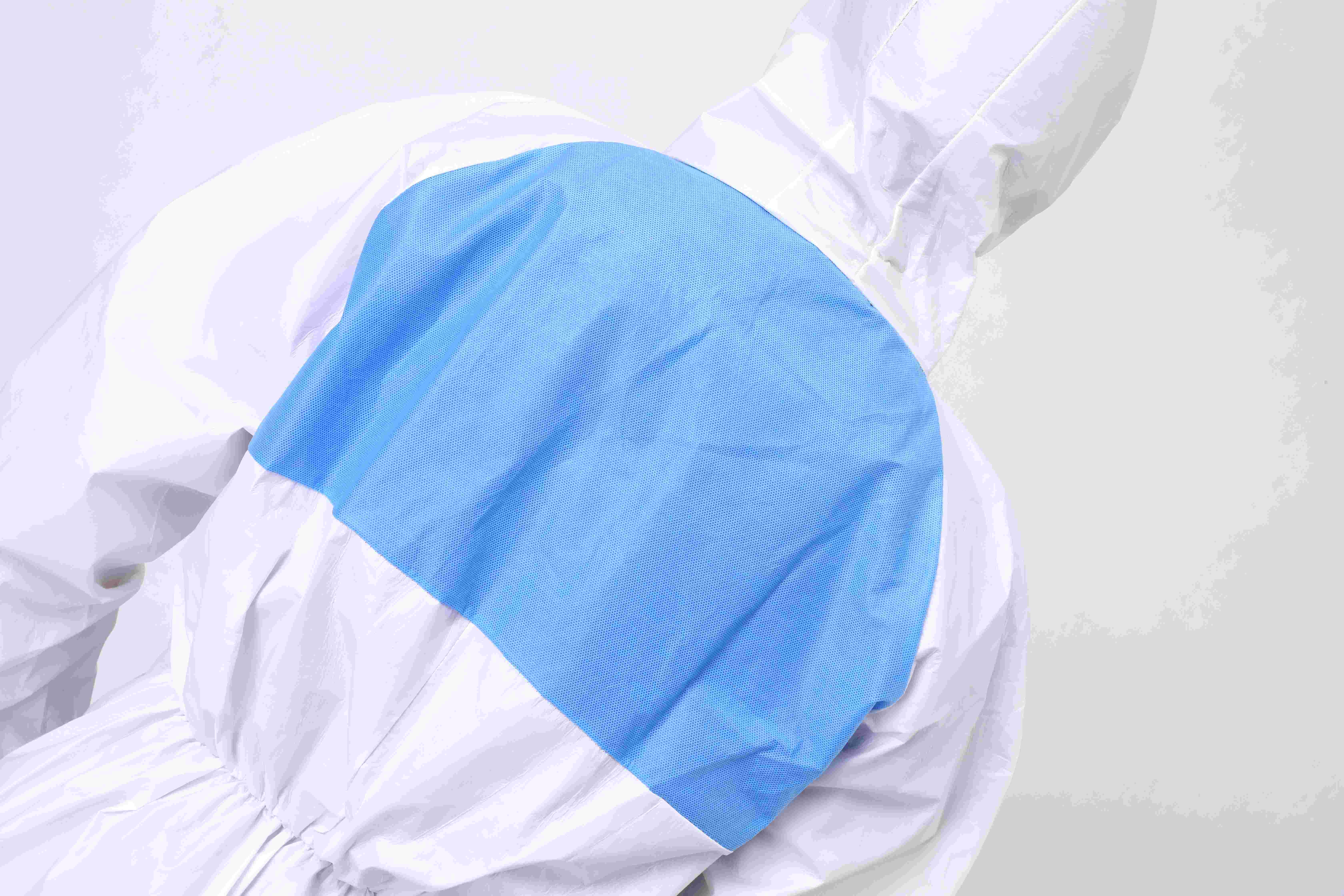 Medical Supply Disposable Coveralls for Men, Women, 2X-Large, Pack of 5 White Hazmat Suits Disposable with Hood, Zipper, 60gsm Microporous Hazmat Suit Costume, Waterproof Lab Coveralls Disposable