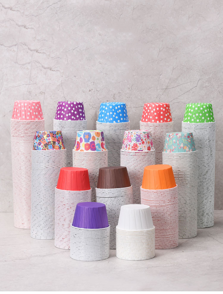 Custom Disposable High Temperature Resistant Grease Proof Food Safe Paper Cupcake Cases Baking Cake Cups