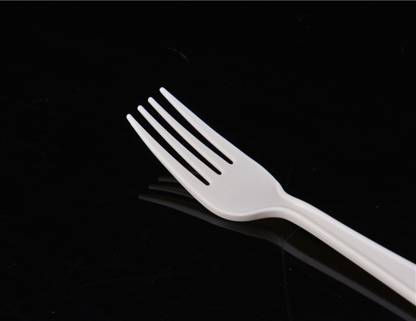 7inch Disposable Biodegradable Environmental Friendly Compostable Cornstarch Cutlery Fork 