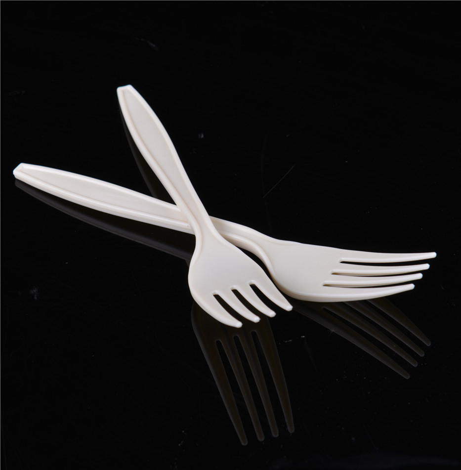 7inch Disposable Biodegradable Environmental Friendly Compostable Cornstarch Cutlery Fork 