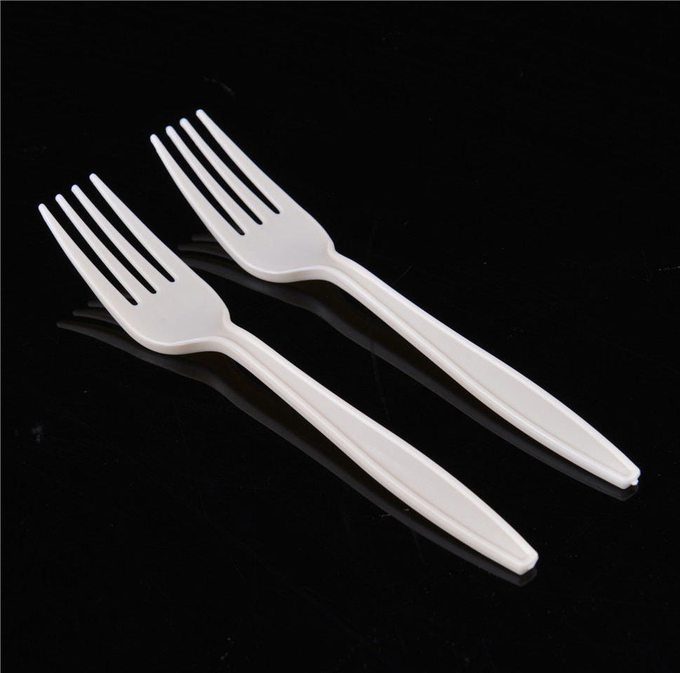 7inch Disposable Biodegradable Environmental Friendly Compostable Cornstarch Cutlery Fork 