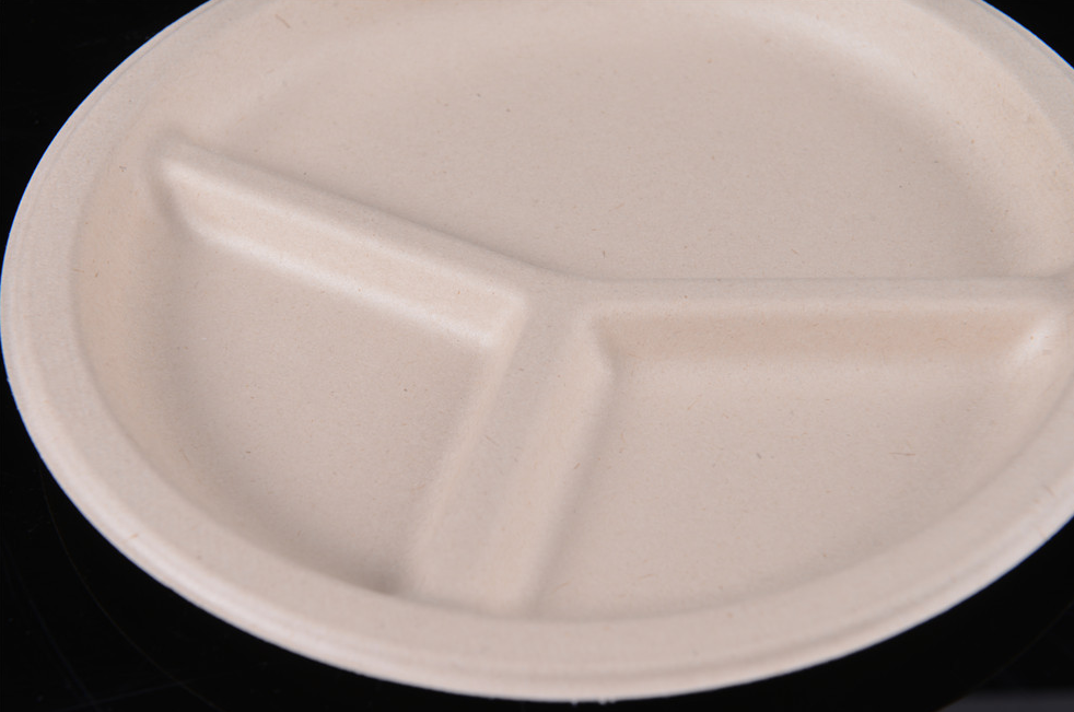 Customizable 9" 3 Compartment Greaseproof And Waterproof Eco Friendly Paper 9 Inch Sugarcane Bagasse Plate Biodegradable